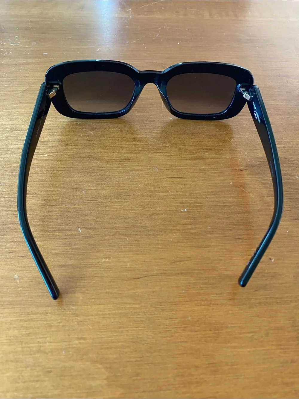 Saint Laurent Paris gorgeous stunning sunglasses. Very classy. SL M130/F